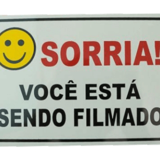Placas de sinalização e advertência Placas de sinalização e advertência